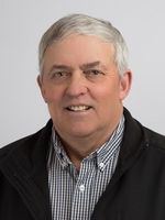 Land Listing Agent Photo