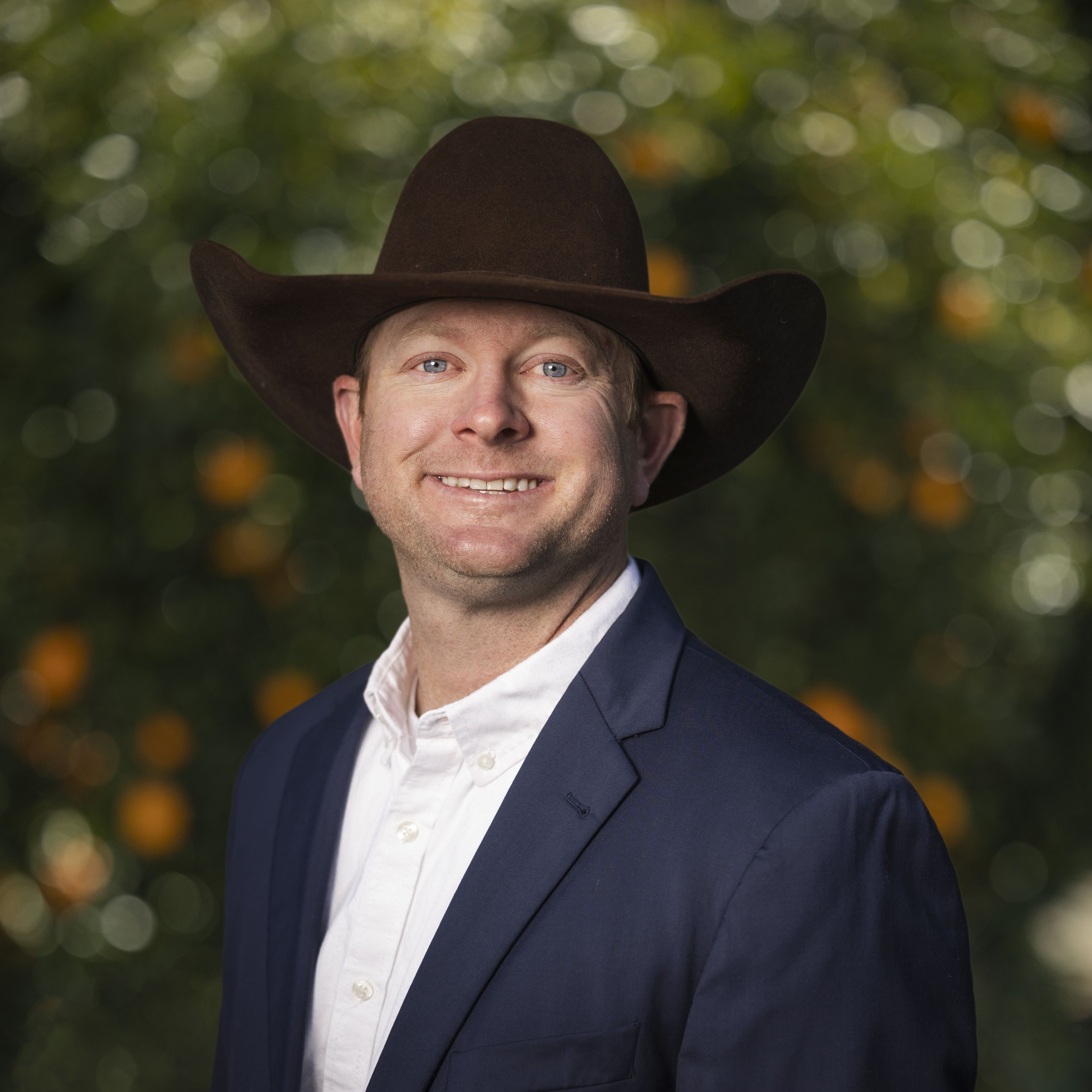 Land Listing Agent Photo