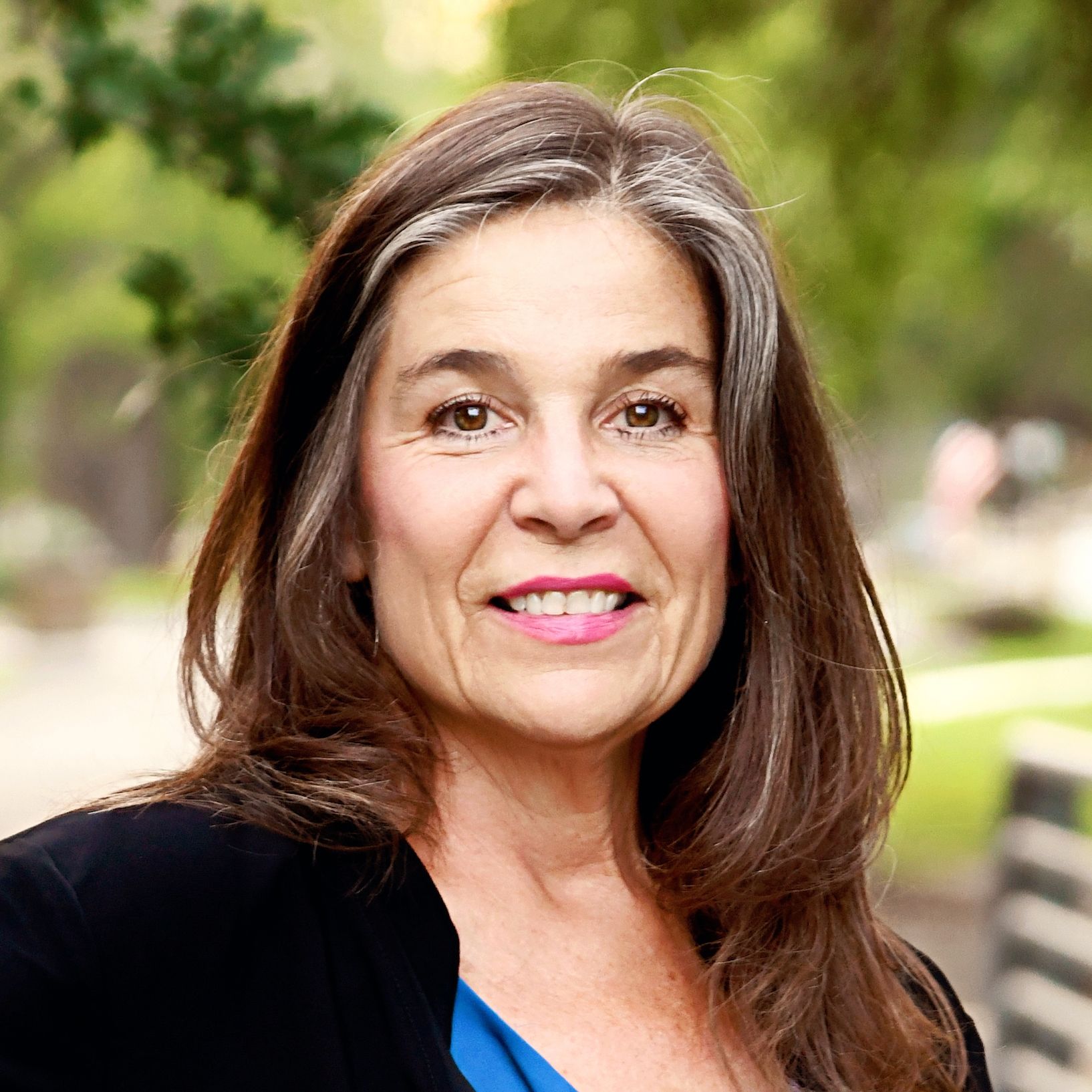 Land Listing Agent Photo