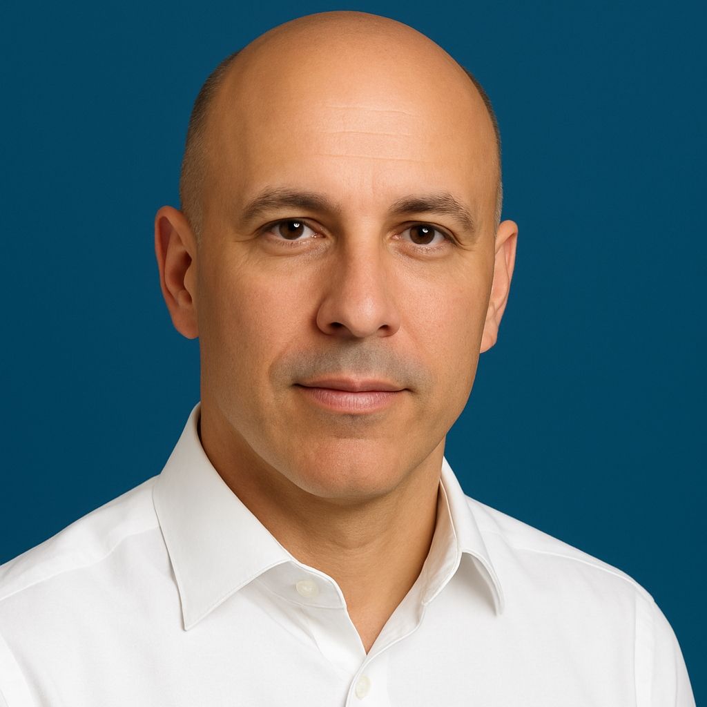 Land Listing Agent Photo