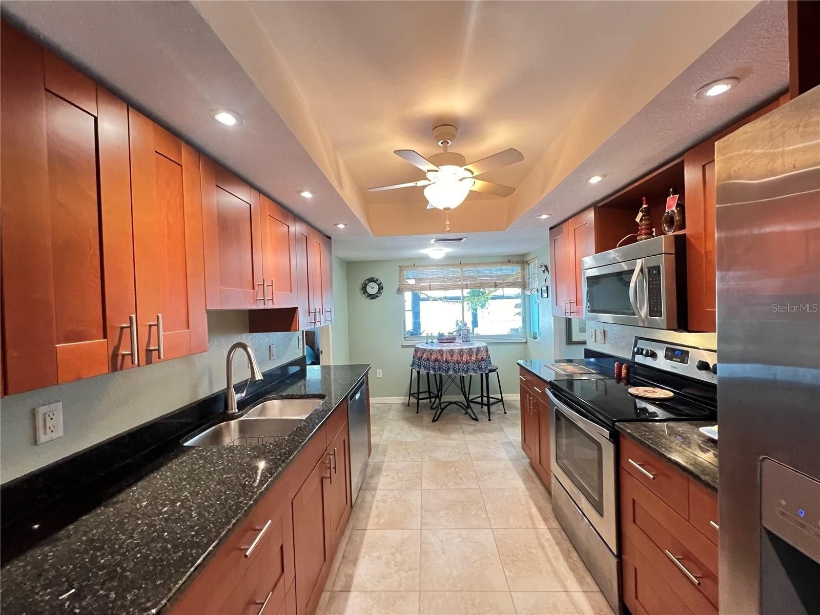 Land Listing Agent Photo