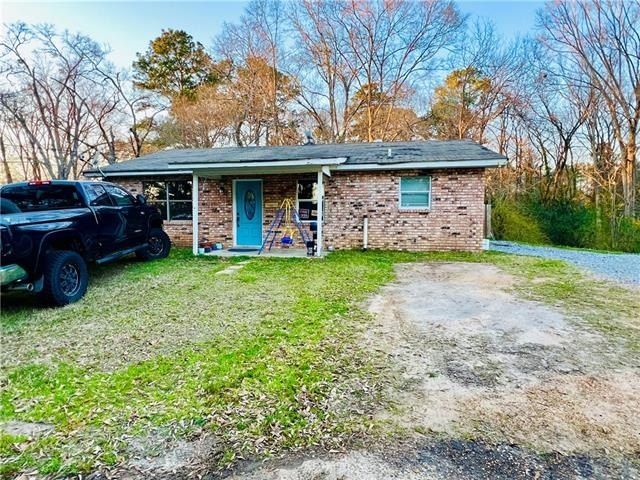 Land Listing Agent Photo