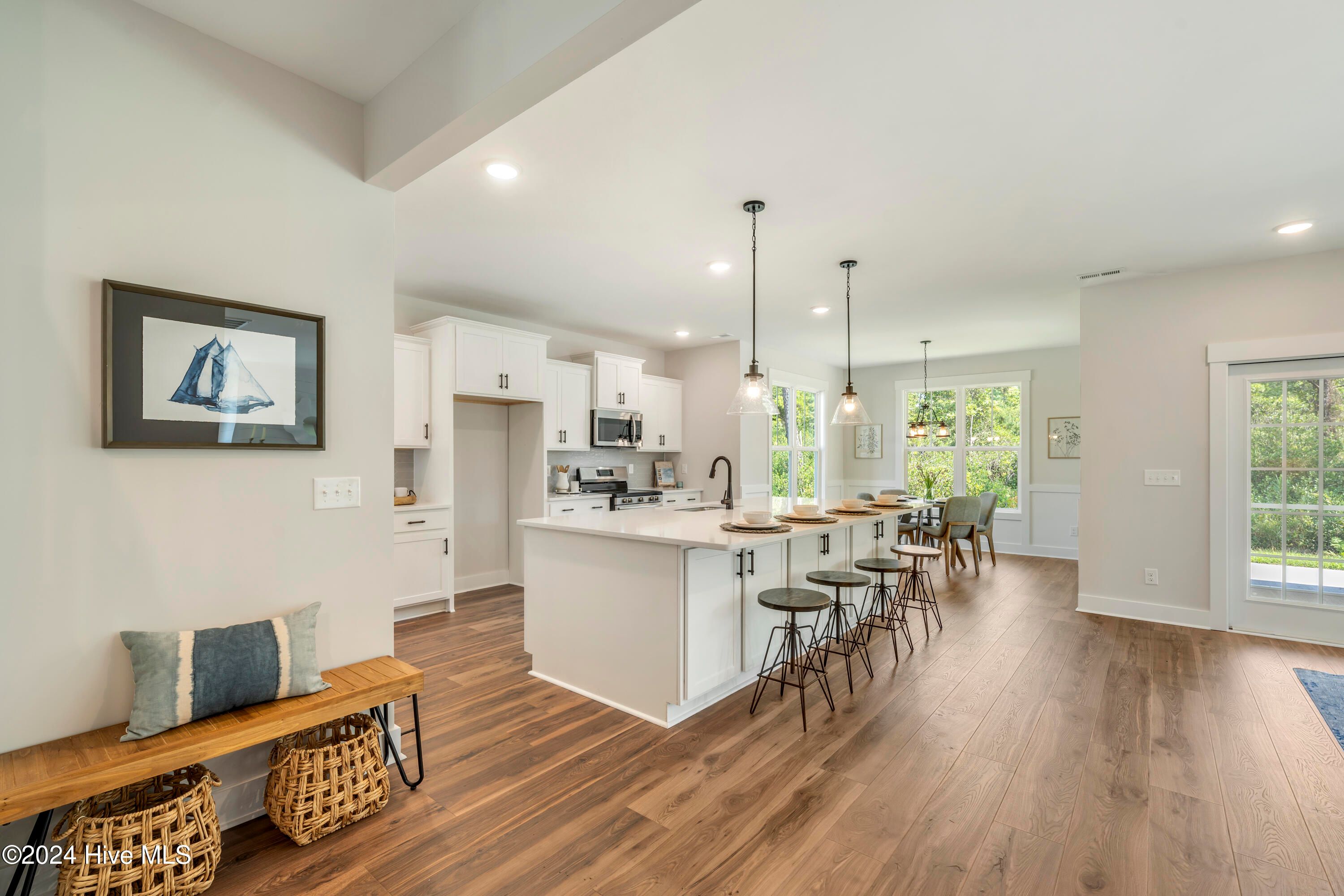 Land Listing Agent Photo