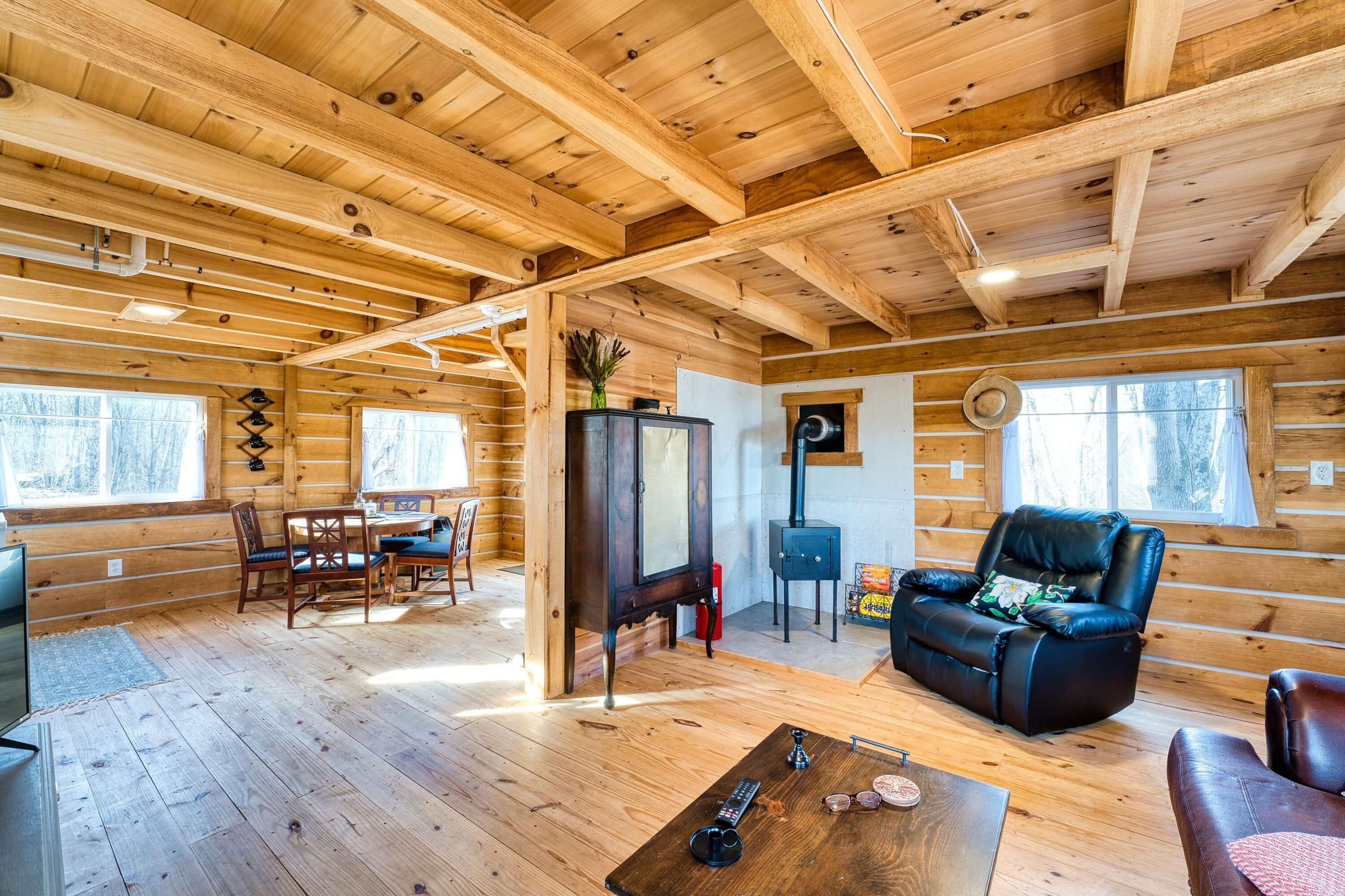 Land Listing Agent Photo