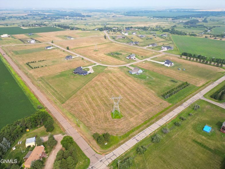 Land Listing Agent Photo