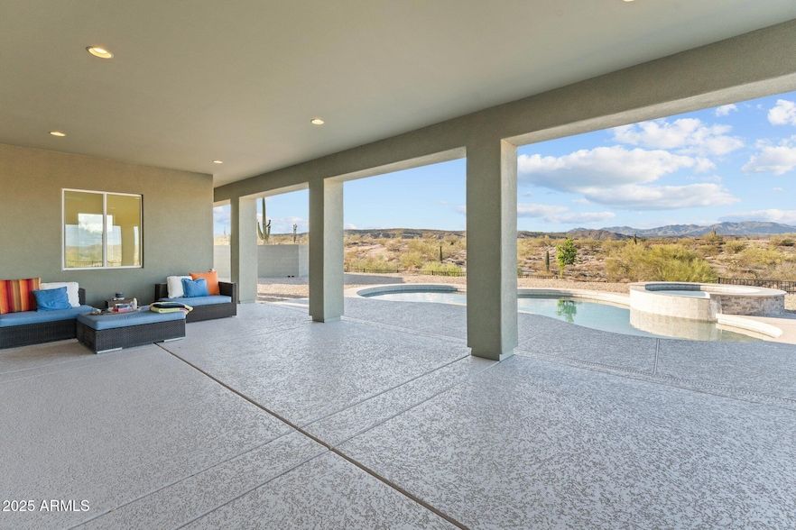 Land Listing Agent Photo