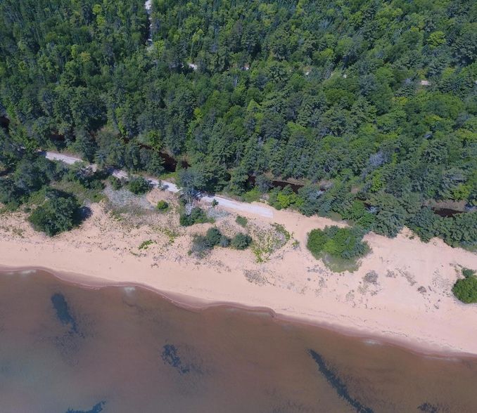 Land Listing Agent Photo