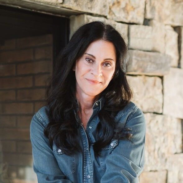 Land Listing Agent Photo