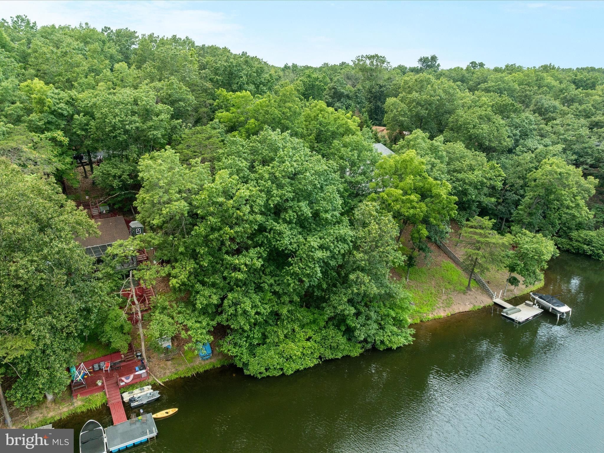Land Listing Agent Photo