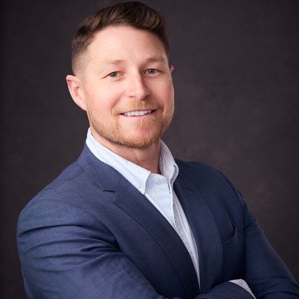 Land Listing Agent Photo