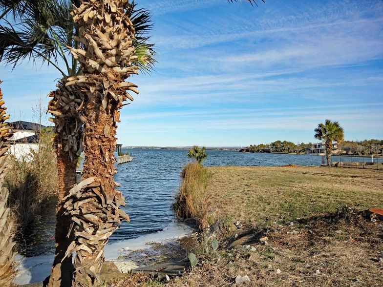 Land Listing Agent Photo