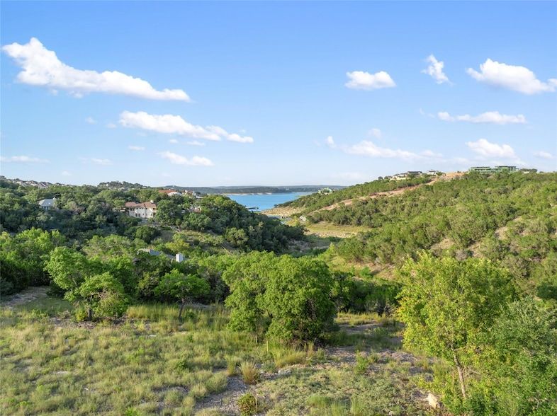 Land Listing Agent Photo