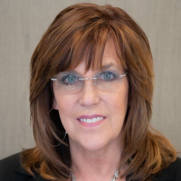 Land Listing Agent Photo