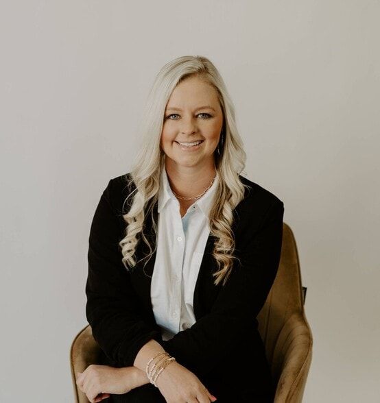 Land Listing Agent Photo