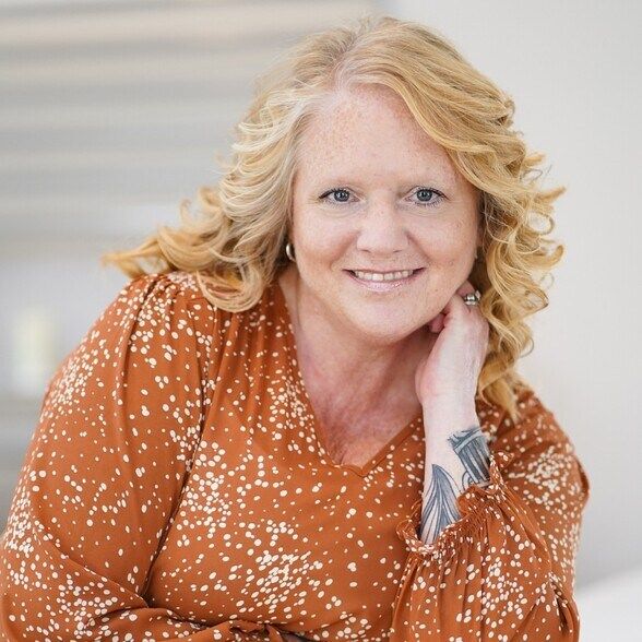Land Listing Agent Photo