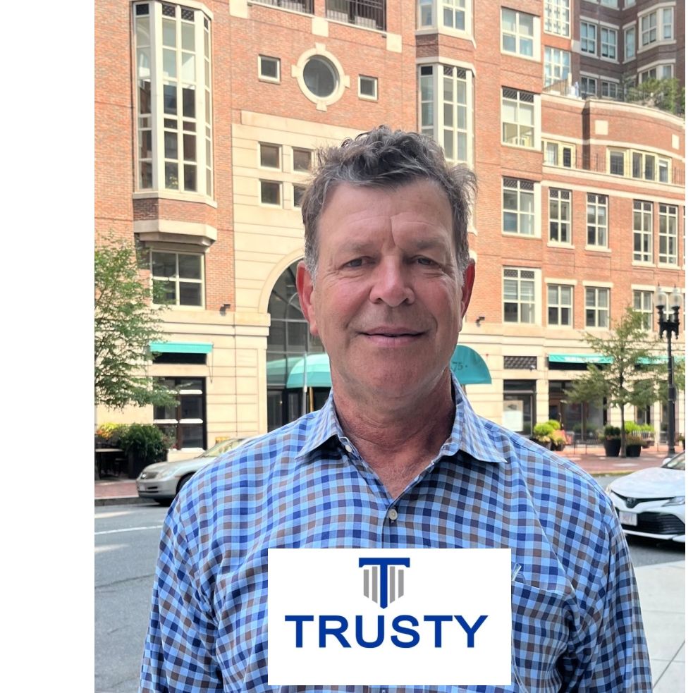 Land Listing Agent Photo