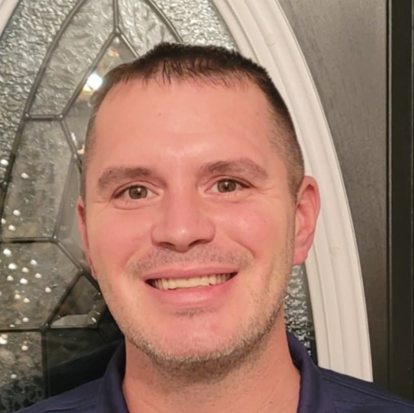 Land Listing Agent Photo