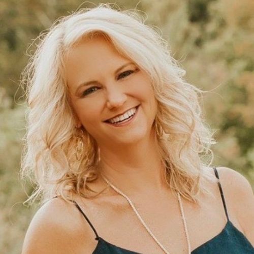 Land Listing Agent Photo