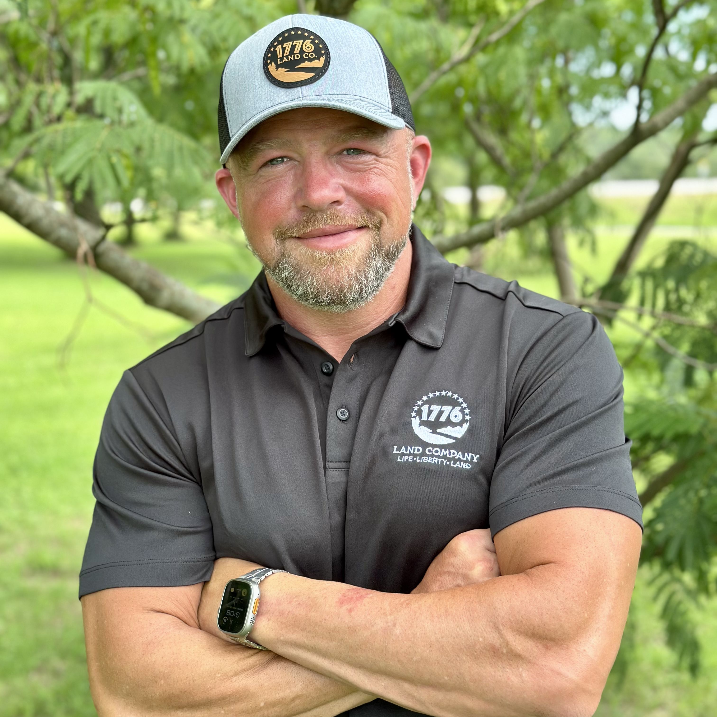 Land Listing Agent Photo