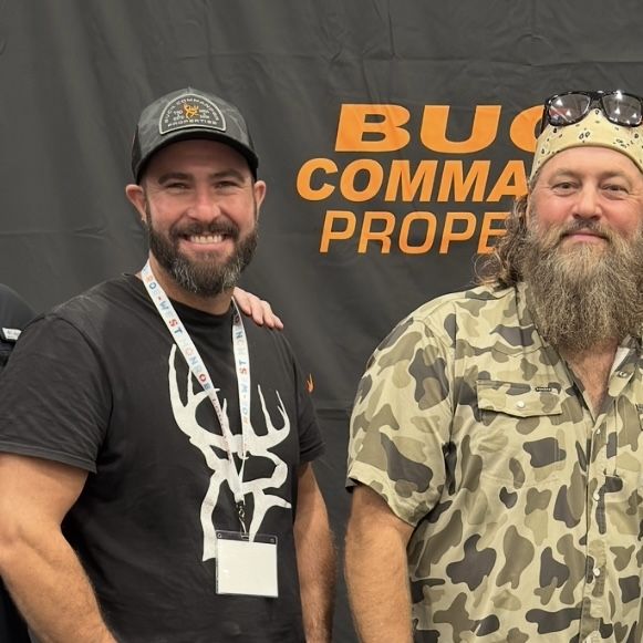 Land Listing Agent Photo