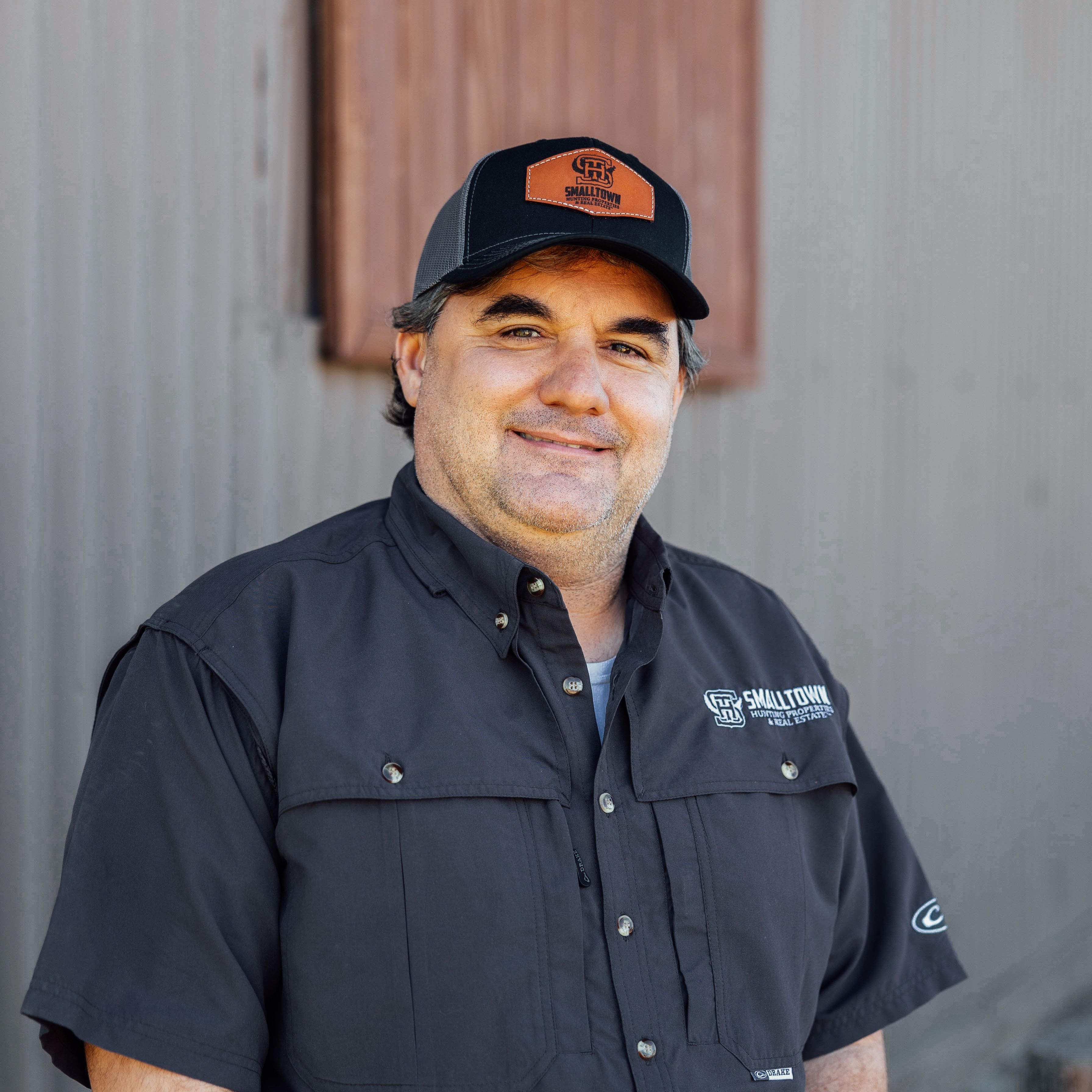 Land Listing Agent Photo