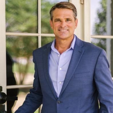 Land Listing Agent Photo