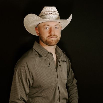 Land Listing Agent Photo