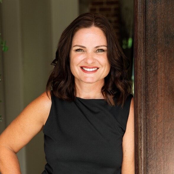 Land Listing Agent Photo