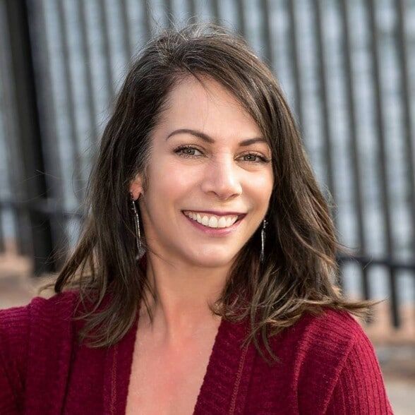 Land Listing Agent Photo