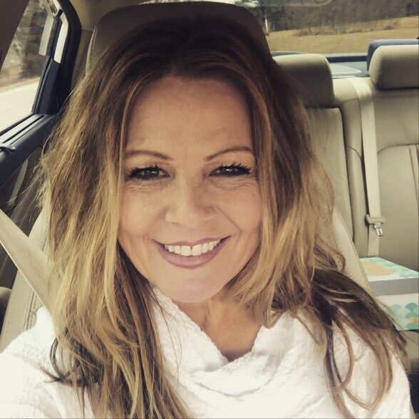 Land Listing Agent Photo