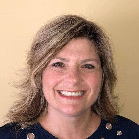 Land Listing Agent Photo