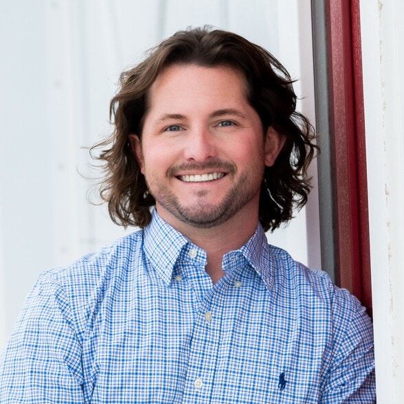 Land Listing Agent Photo