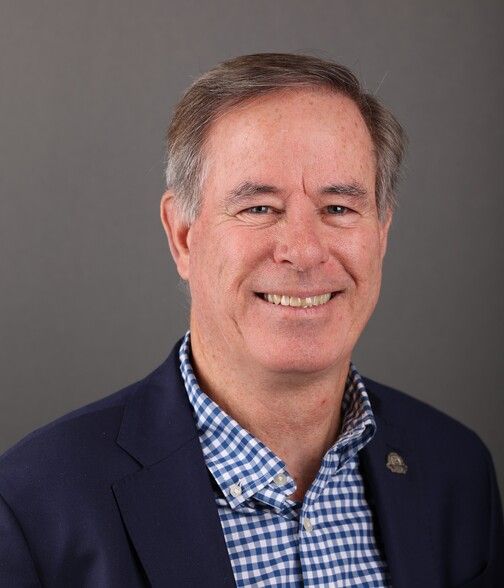 Land Listing Agent Photo