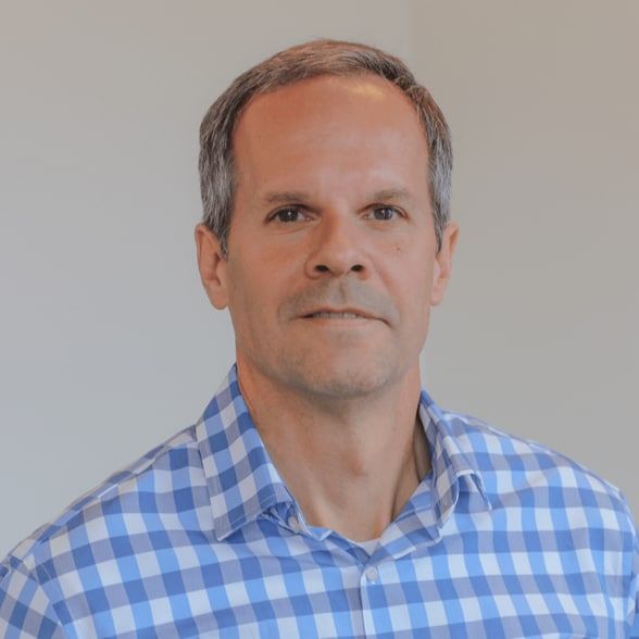 Land Listing Agent Photo