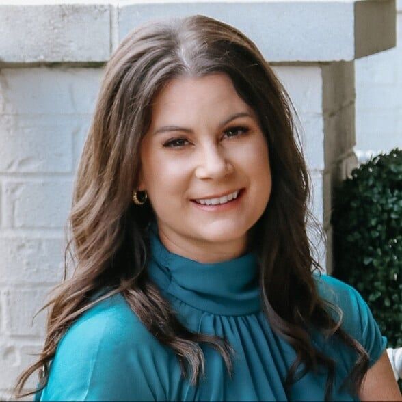 Land Listing Agent Photo