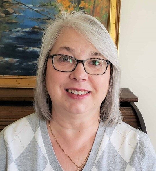 Land Listing Agent Photo