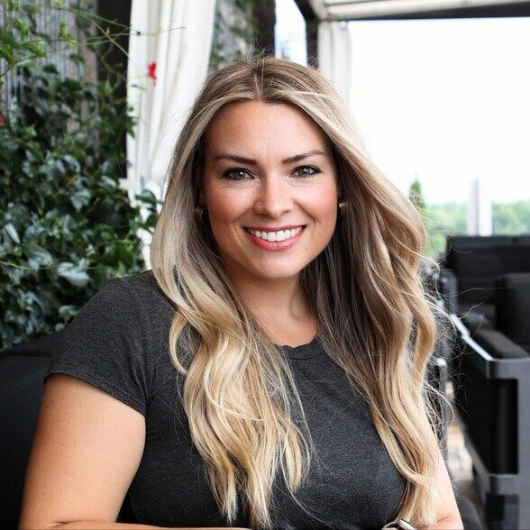 Land Listing Agent Photo