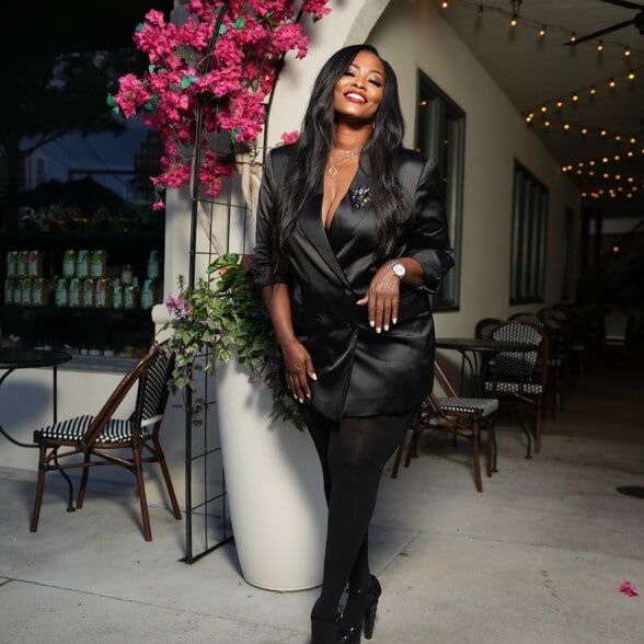 Land Listing Agent Photo