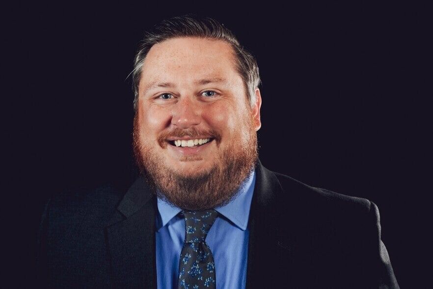 Land Listing Agent Photo