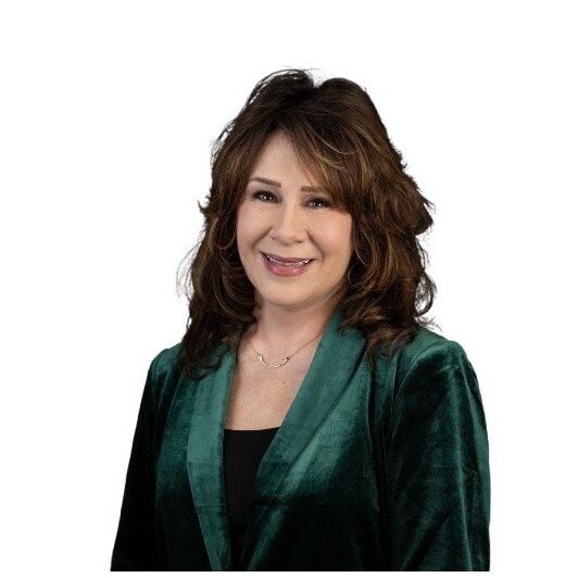 Land Listing Agent Photo