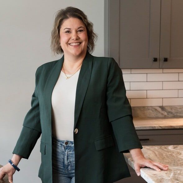 Land Listing Agent Photo