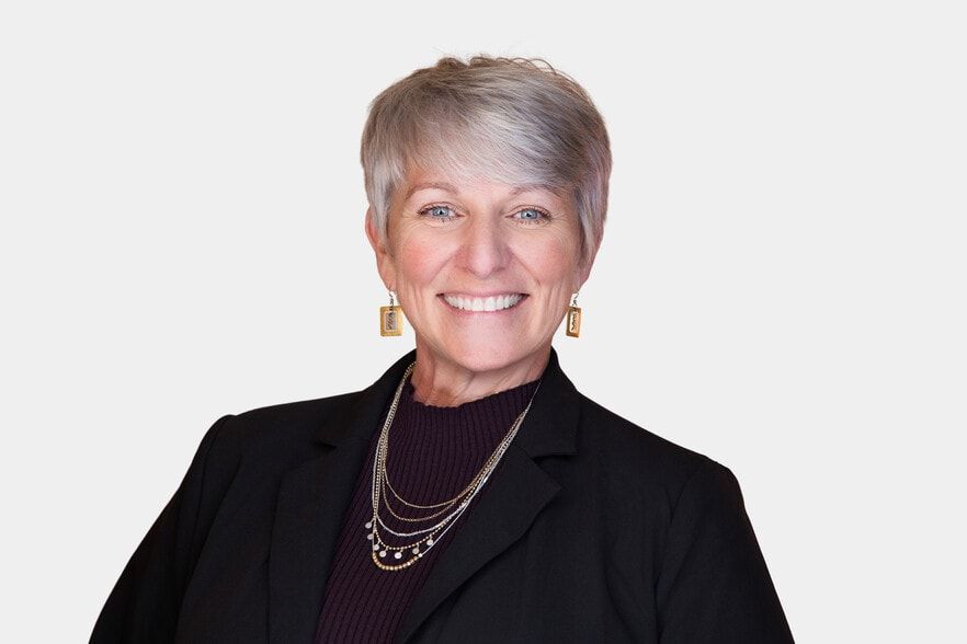 Land Listing Agent Photo