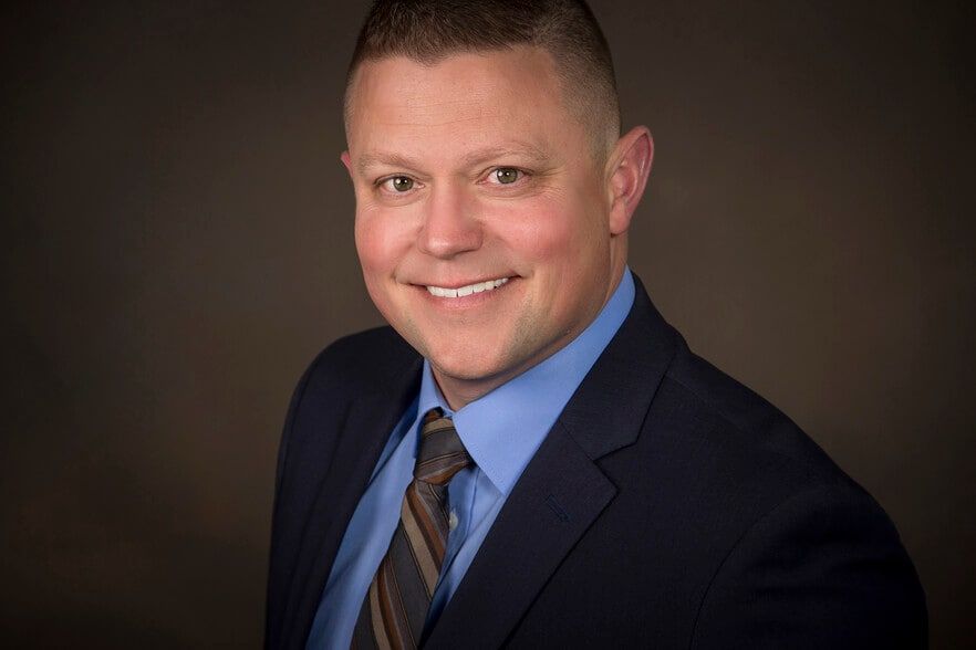 Land Listing Agent Photo