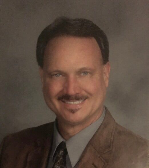 Land Listing Agent Photo