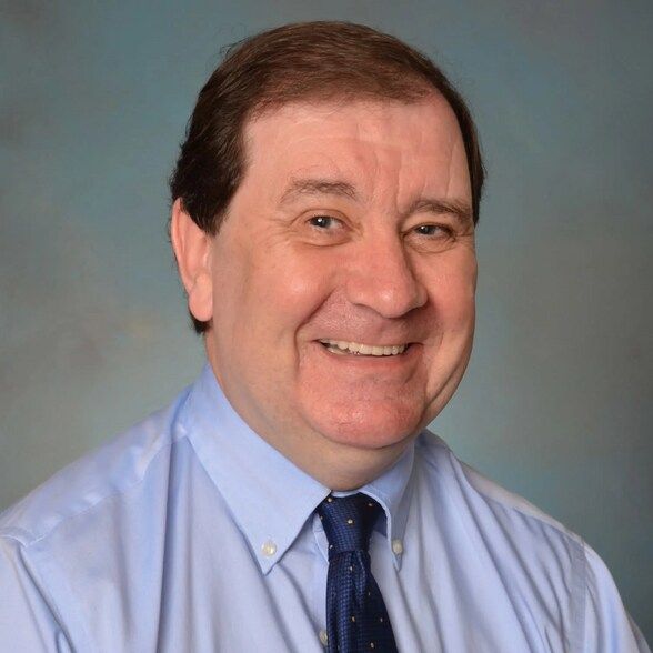 Land Listing Agent Photo