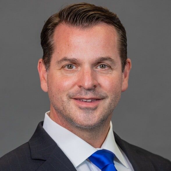 Land Listing Agent Photo