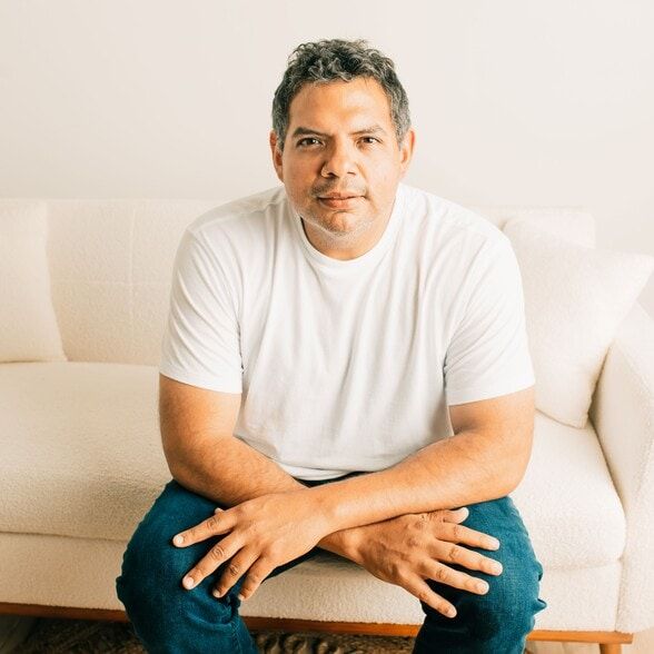 Land Listing Agent Photo