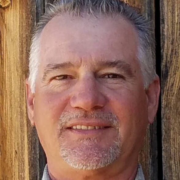 Land Listing Agent Photo