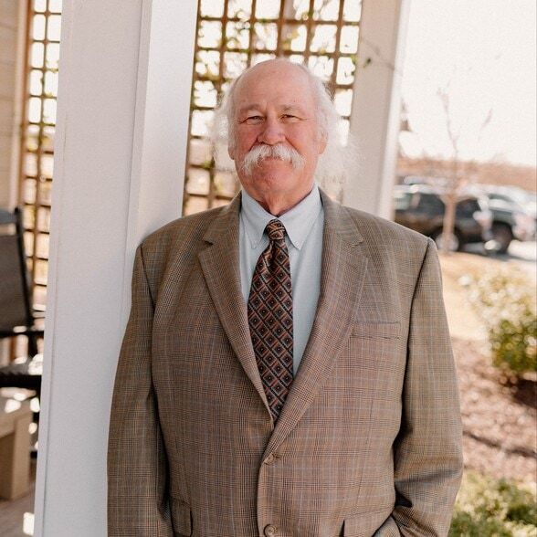 Land Listing Agent Photo