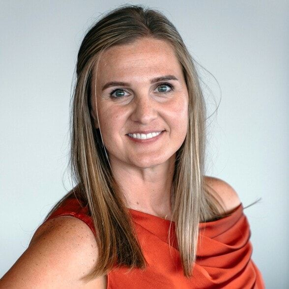 Land Listing Agent Photo